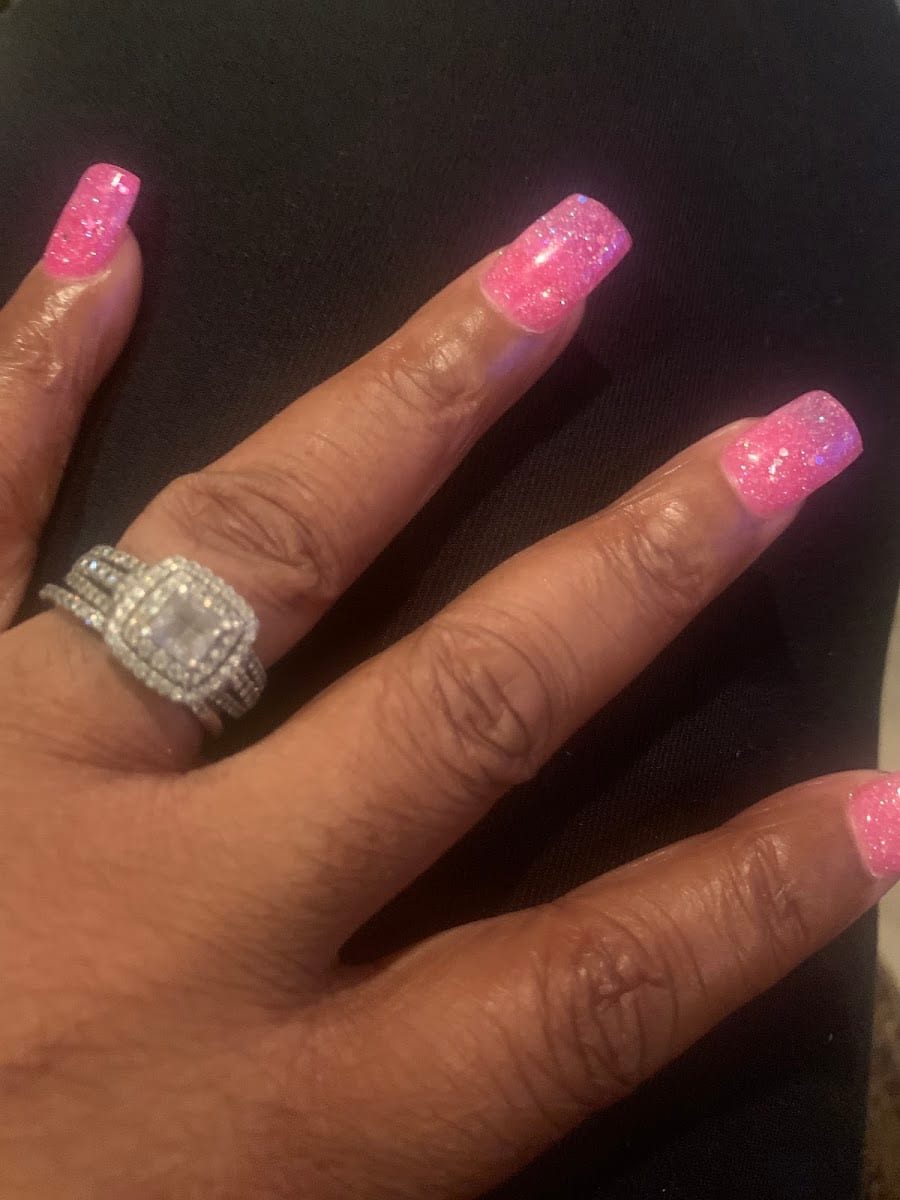 Top Nails & Spa