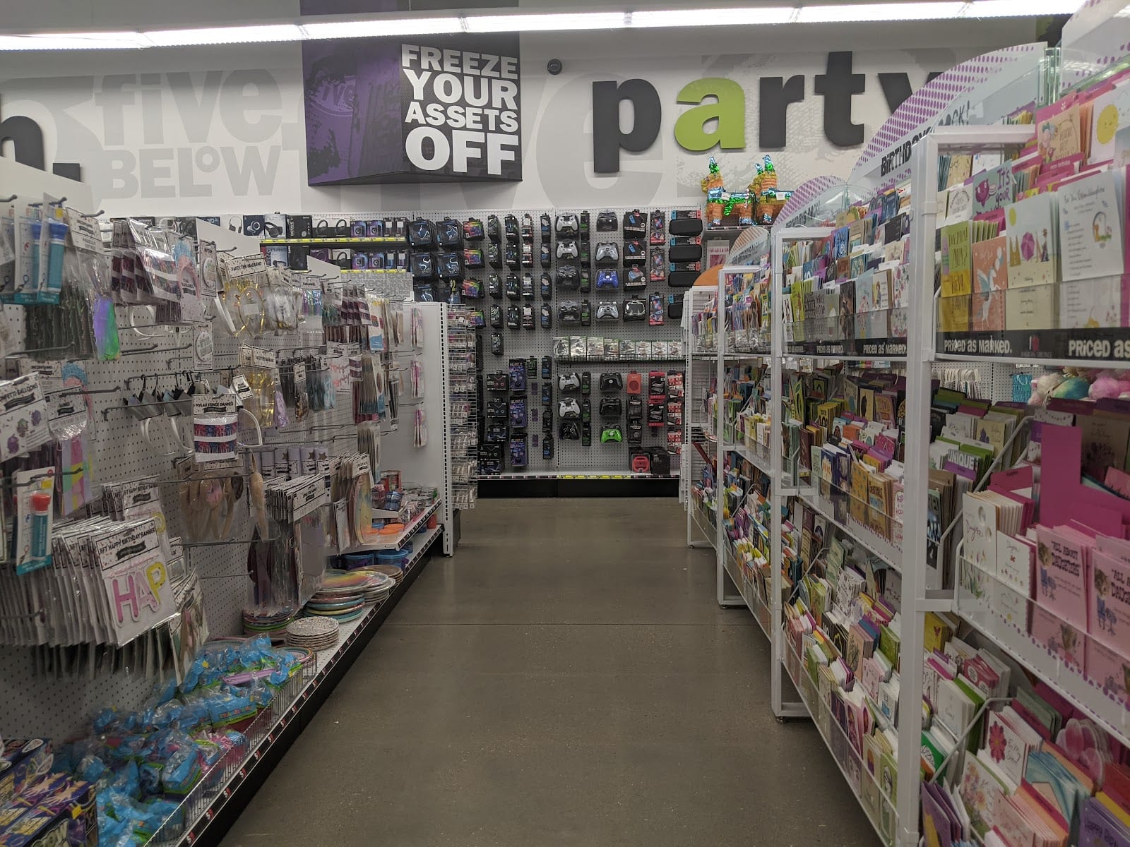 Five Below, photo 2
