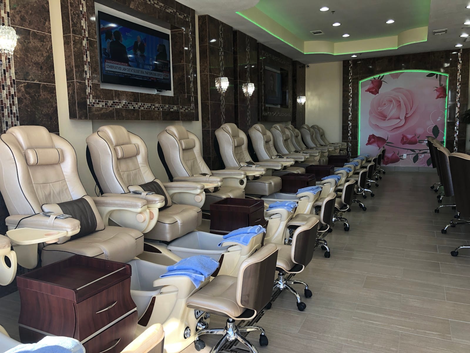 Glory Nail & Spa, photo 4