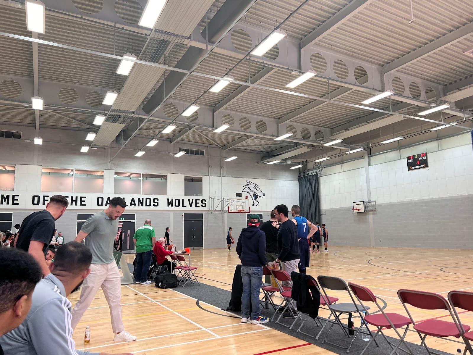Oaklands Wolves Junior basketball club