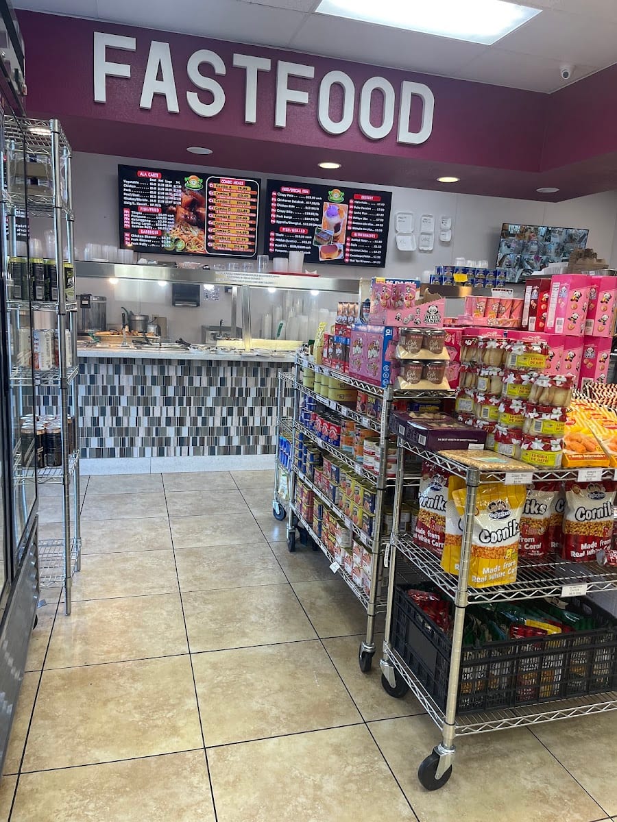 Kusina Ni Lorraine Filipino Fast Food & Asian Market, photo 3