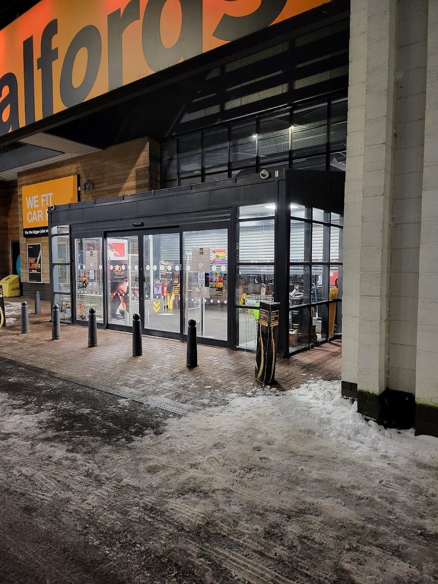 Halfords - St Albans, photo 4