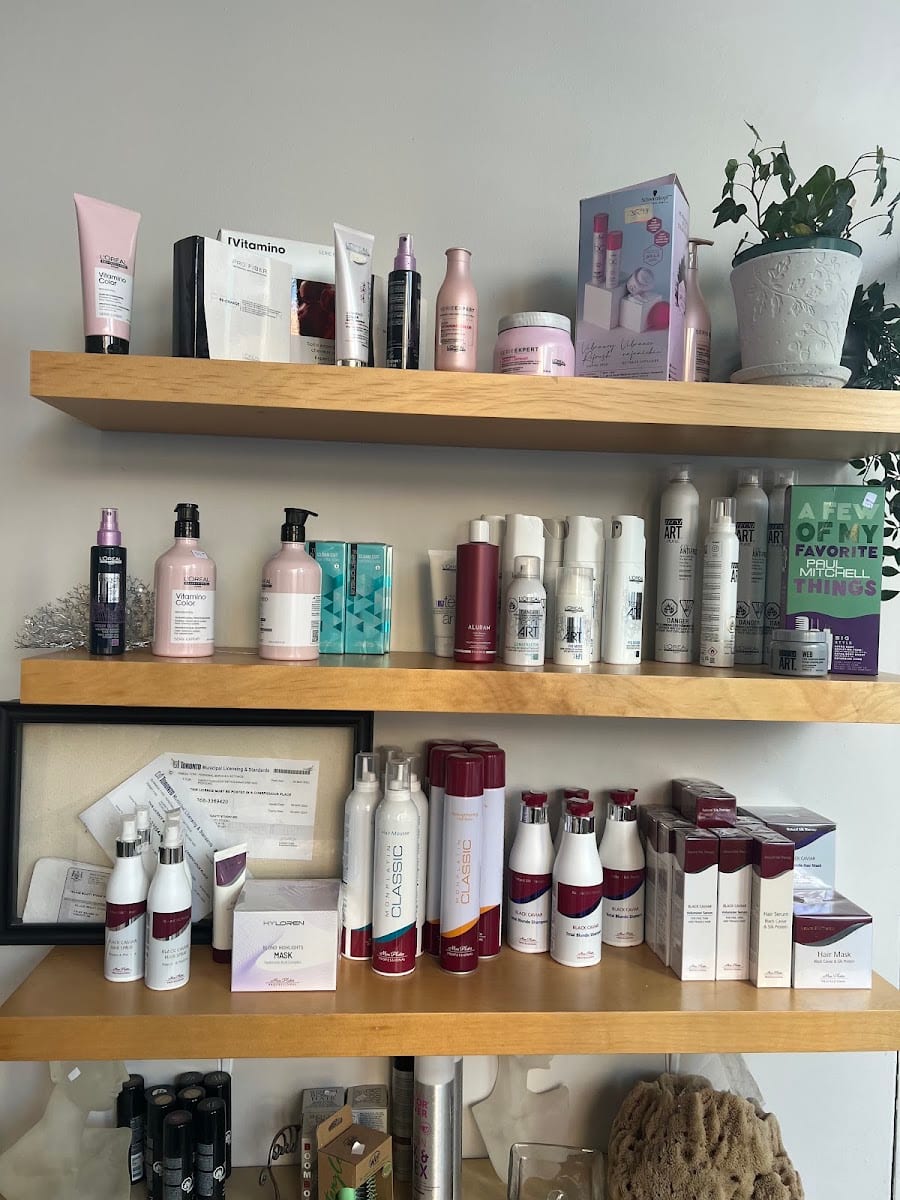 Village Beauty Studio, photo 3