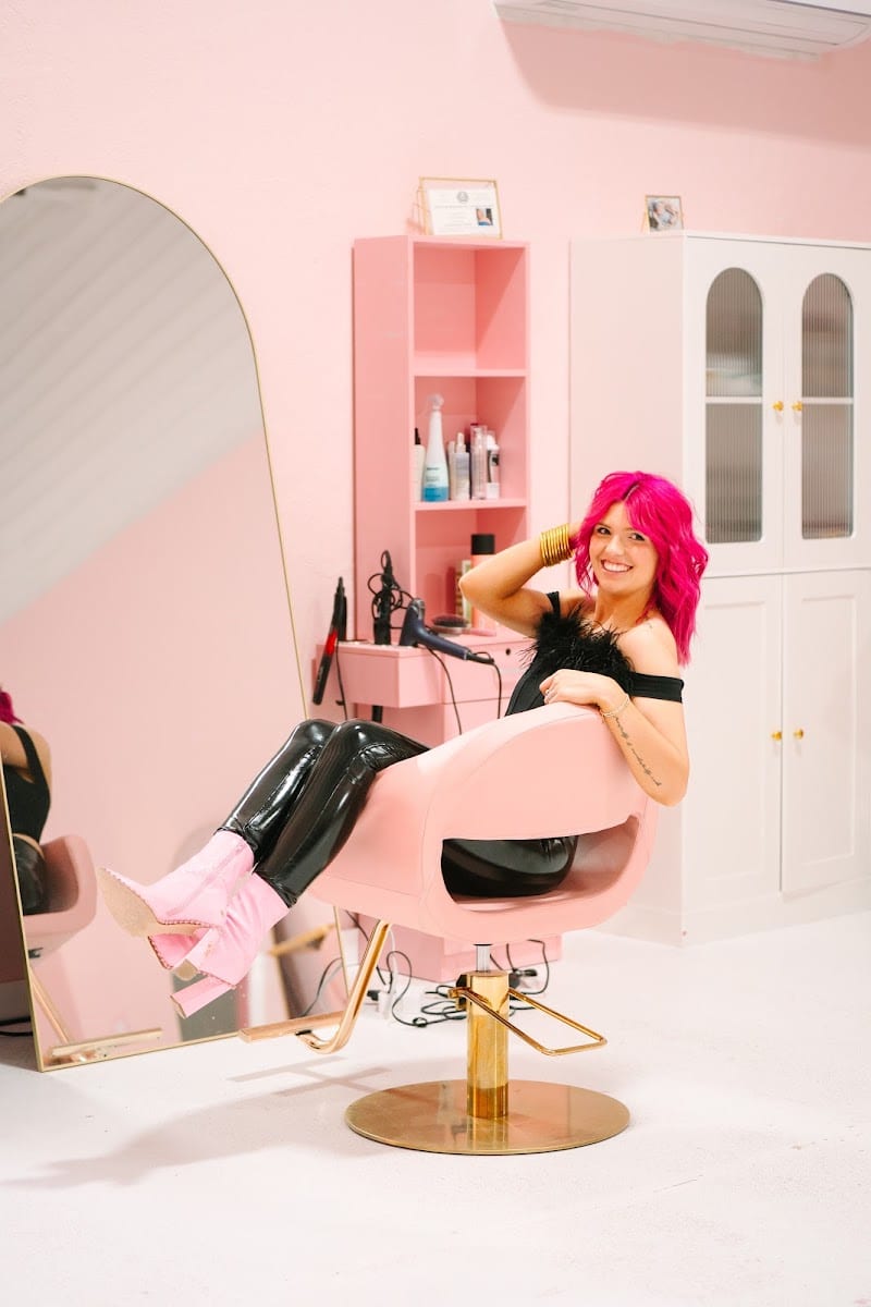 Salon Pink