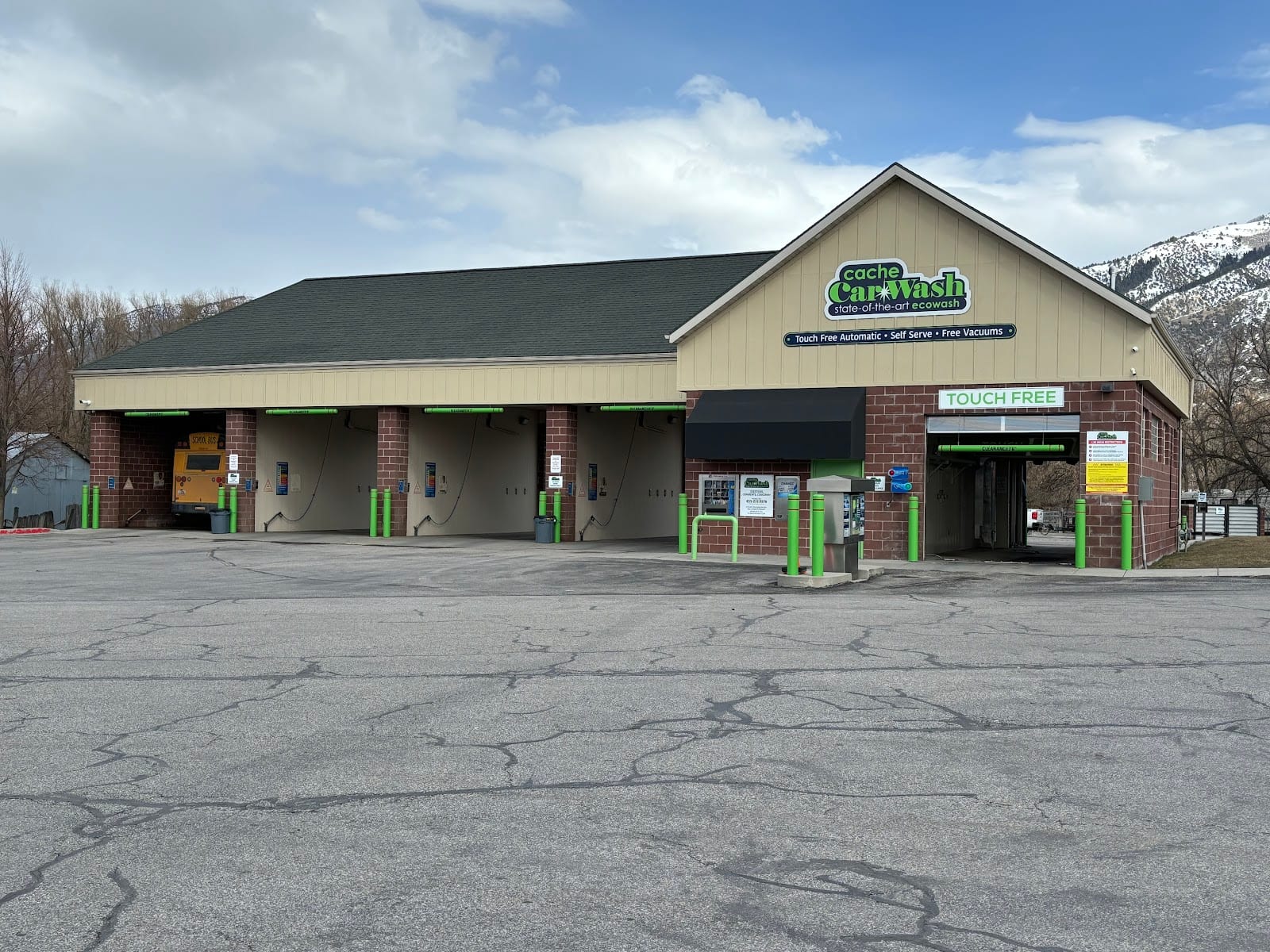 Cache Car Wash Nibley, photo 2