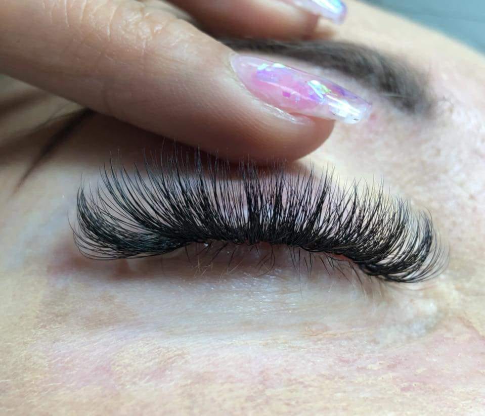 Lash'D Avenue, photo 3
