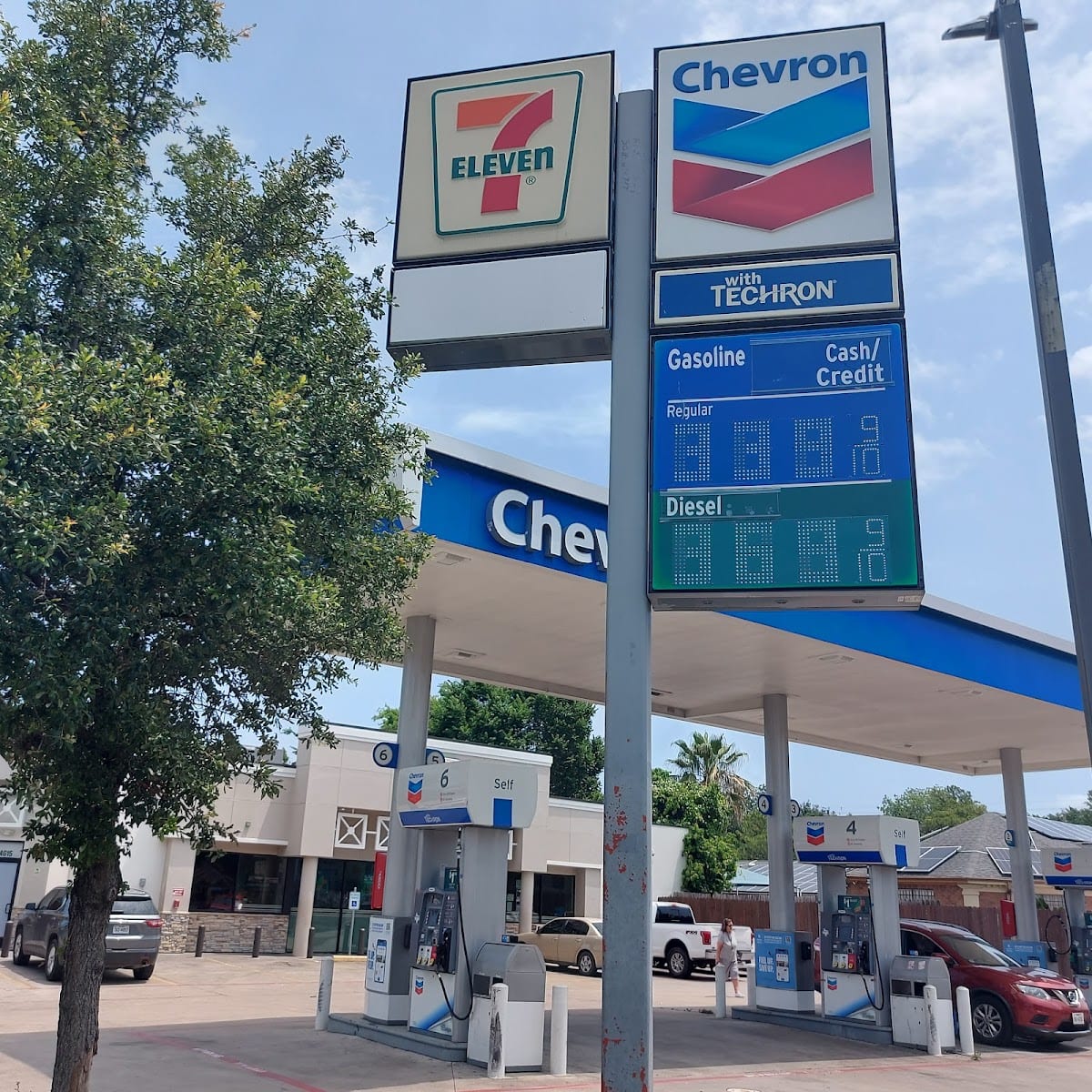 7-Eleven, photo 2