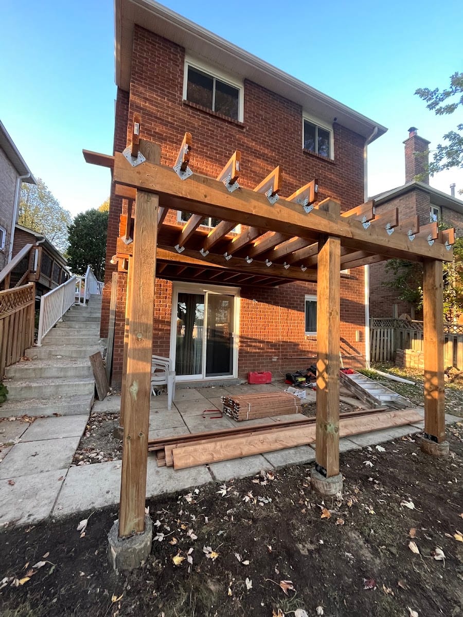 Stone Crew Hardscape & Landscaping, photo 3