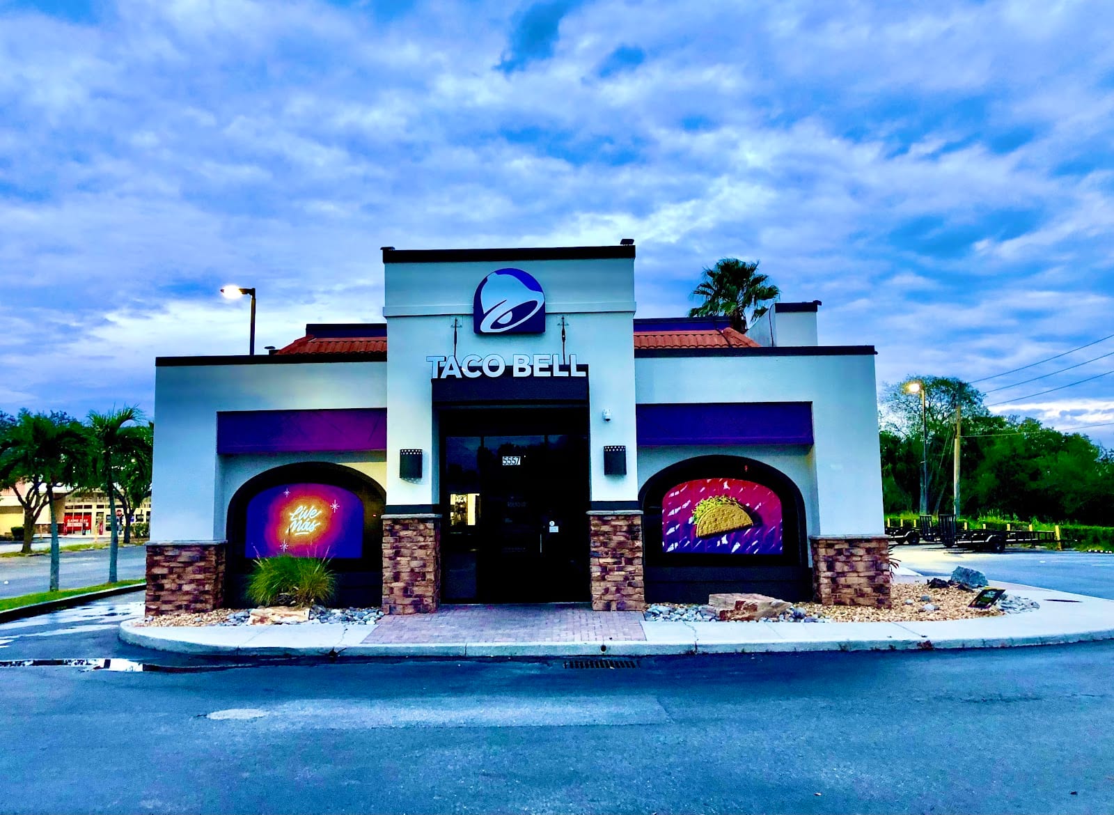 Taco Bell, photo 2