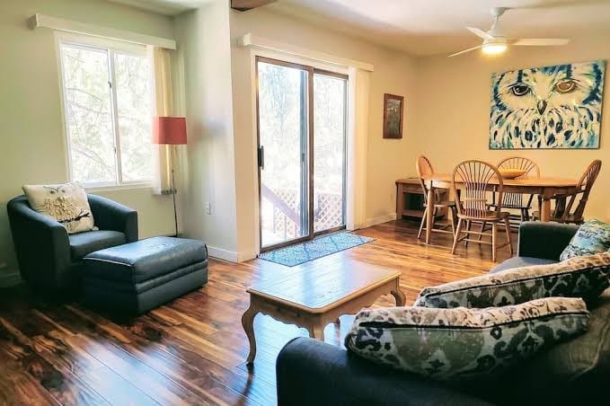 The Owls Nest; 30+ Day Stay, Golf Course, Wildlife, Mt Views, A+ Location, photo 3