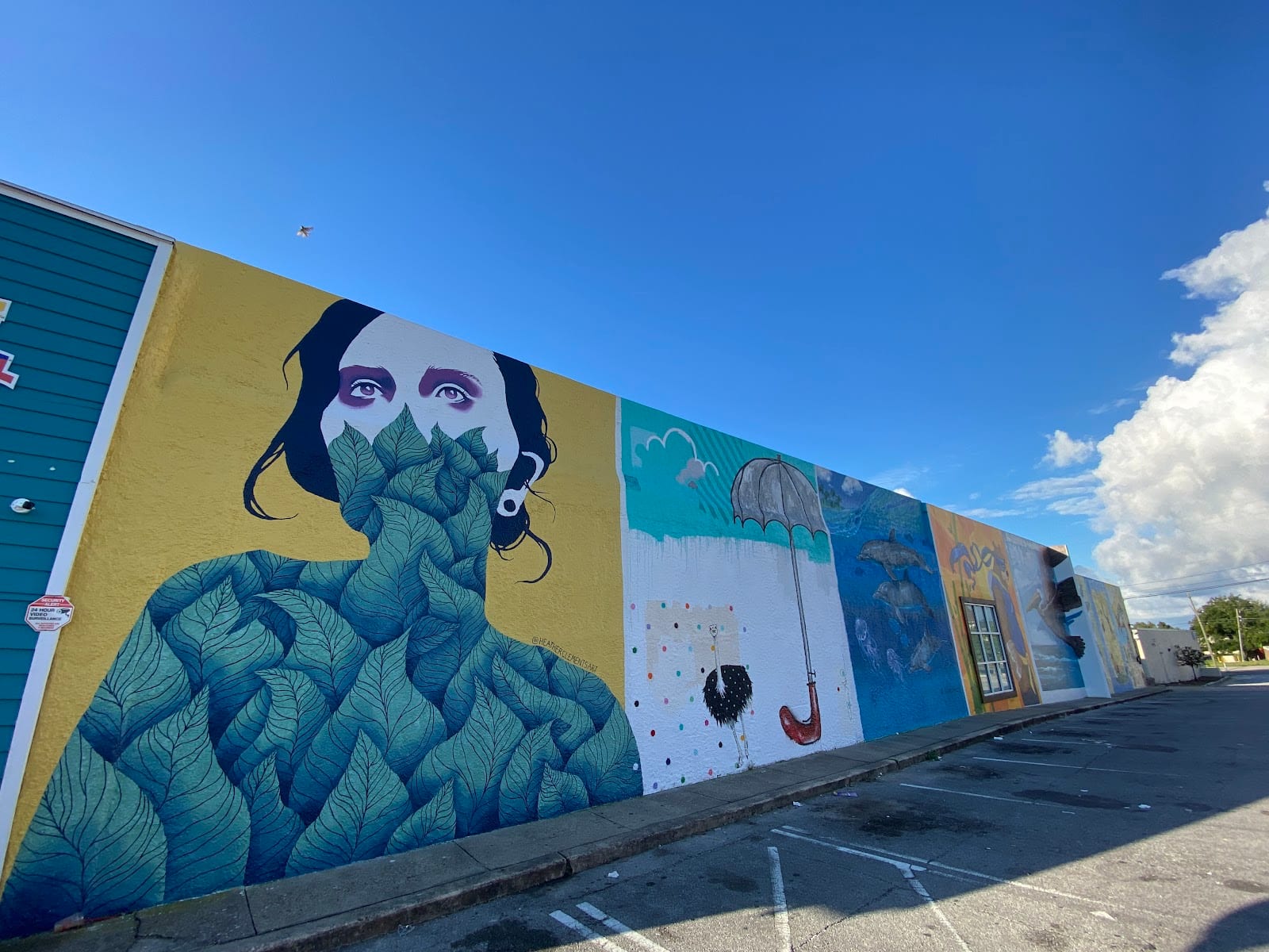 Downtown Panama City Welcome mural, photo 3