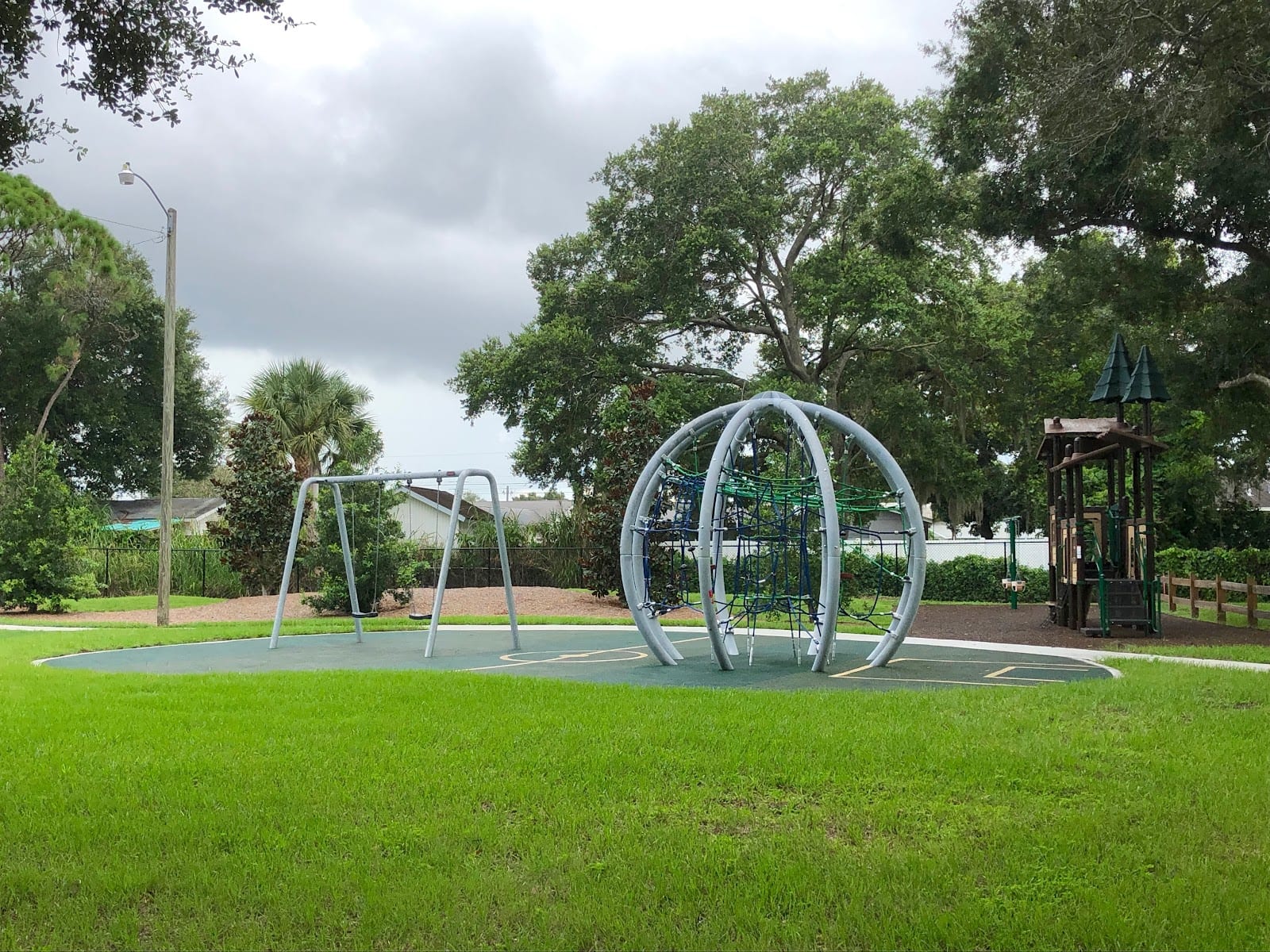 Eastwood Park, photo 3