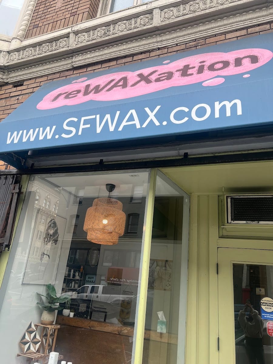 reWAXation Bush