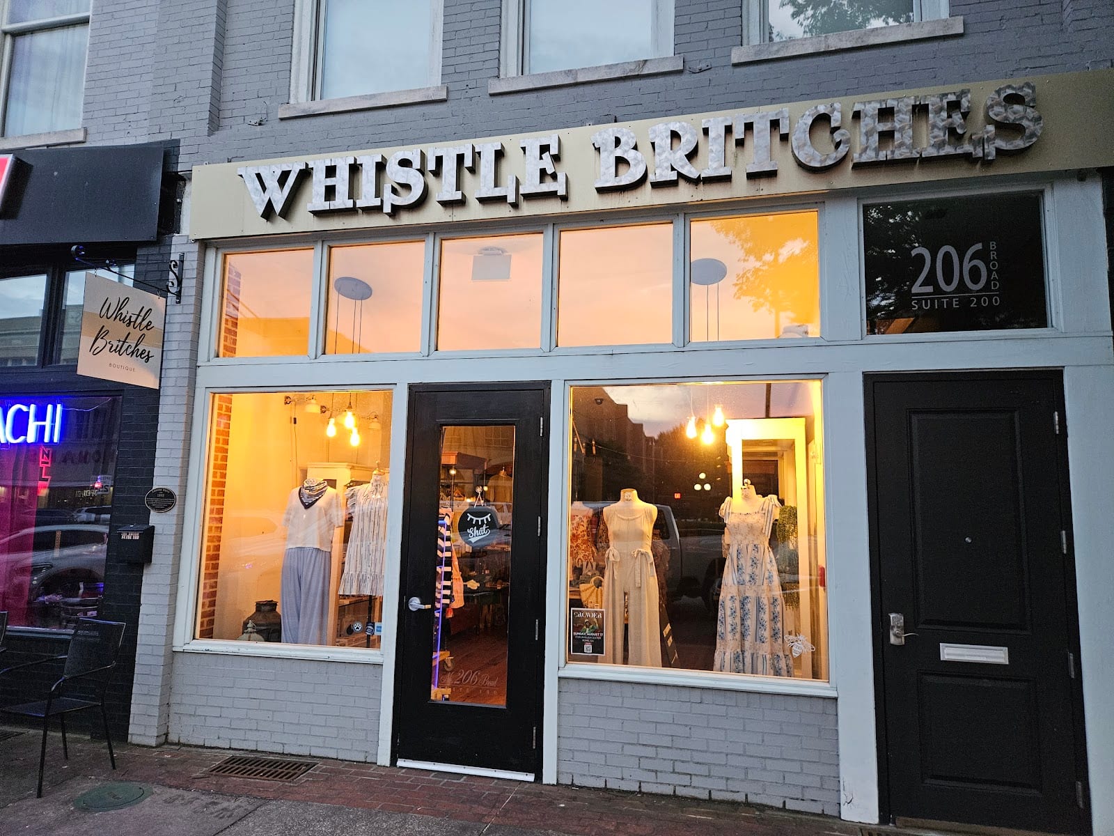 Whistle Britches, photo 2