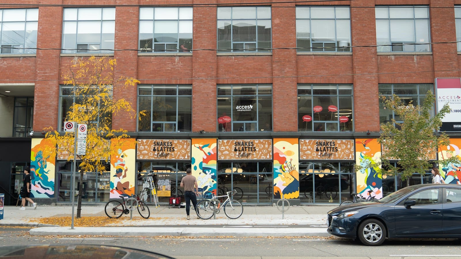Snakes & Lattes College, photo 2