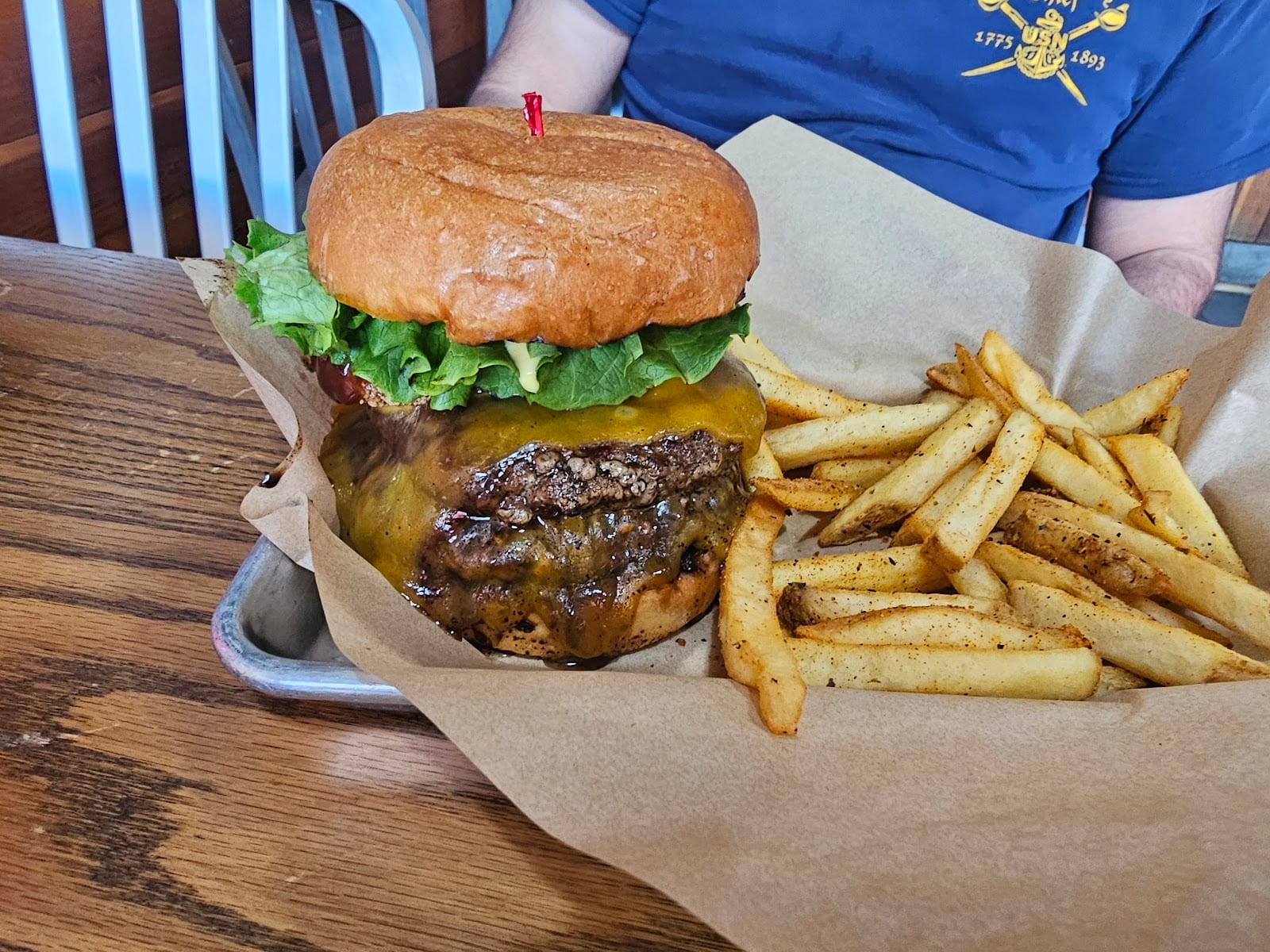 Teddy's Bigger Burgers - Hawaii Kai, photo 4