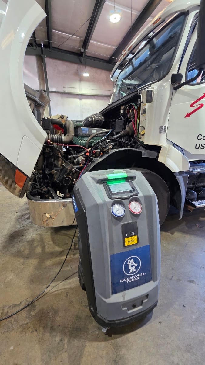 Crossroad Truck Repair, photo 2