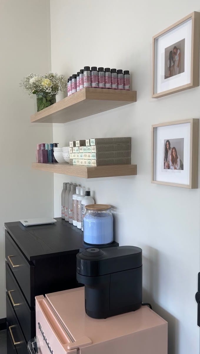 Studio 220 Salon, photo 2