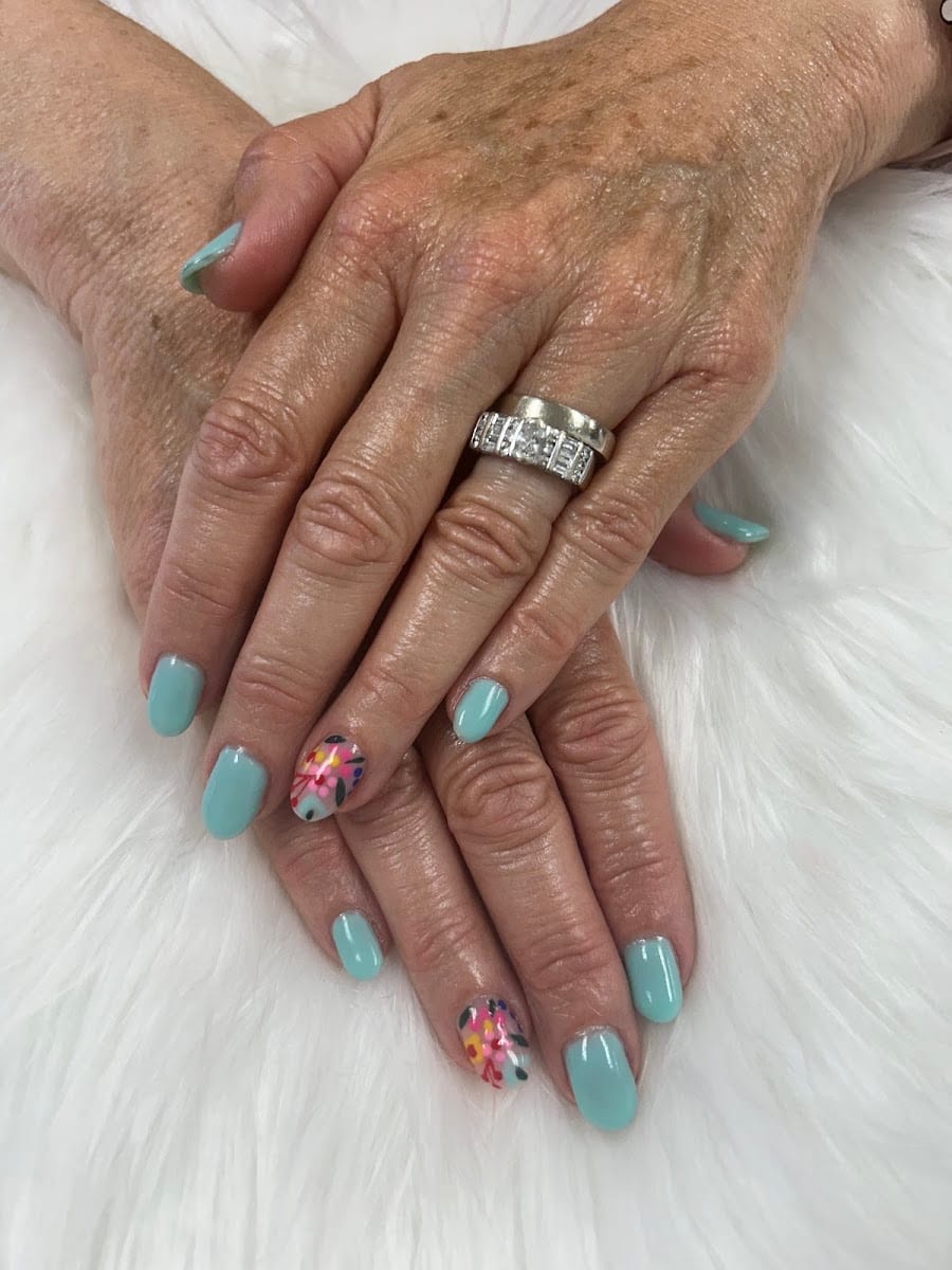 Hazel’s Nail Spa, photo 4