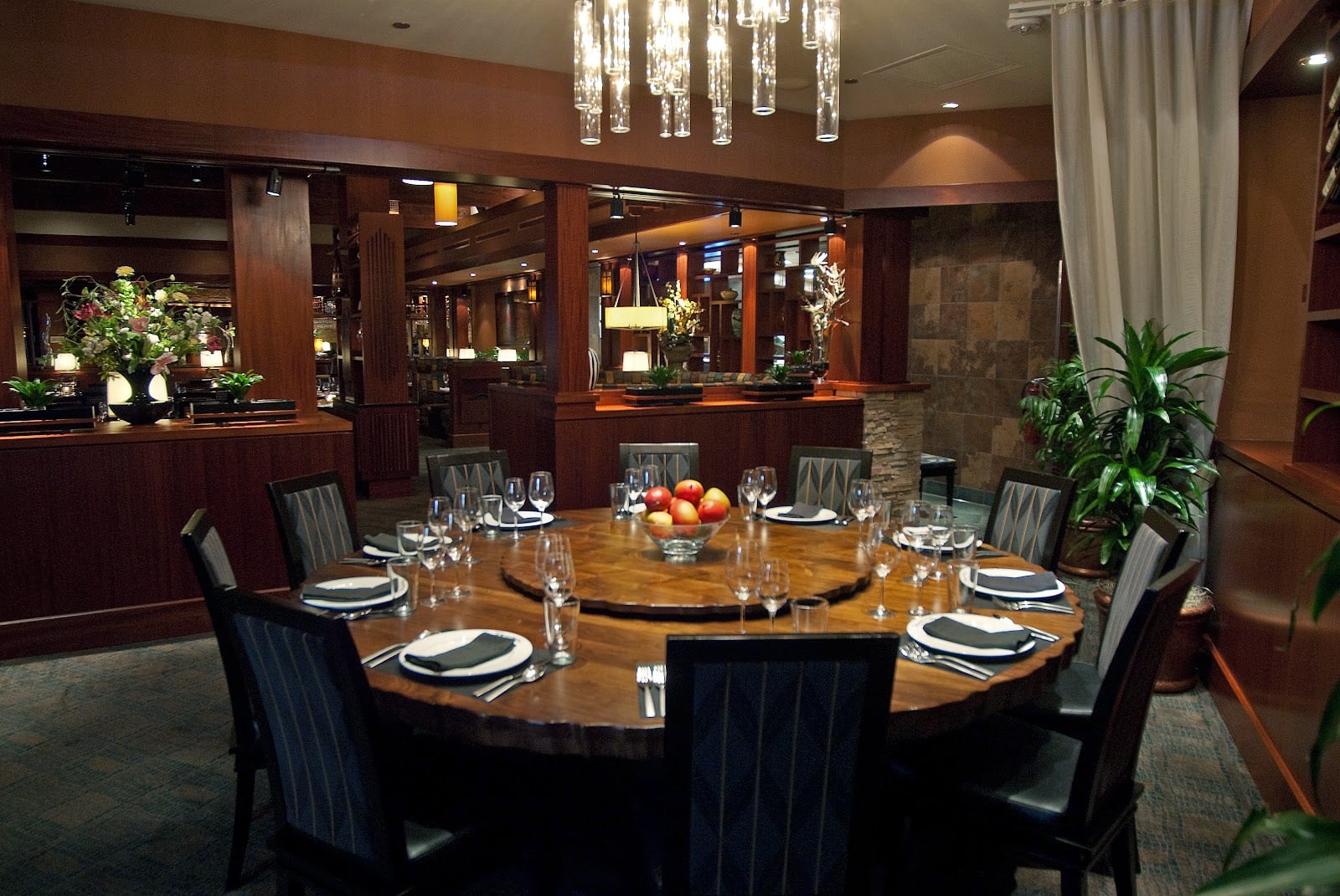 Seasons 52, photo 2
