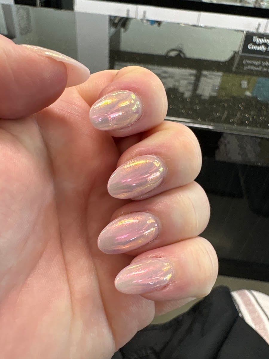 J Nails Lounge