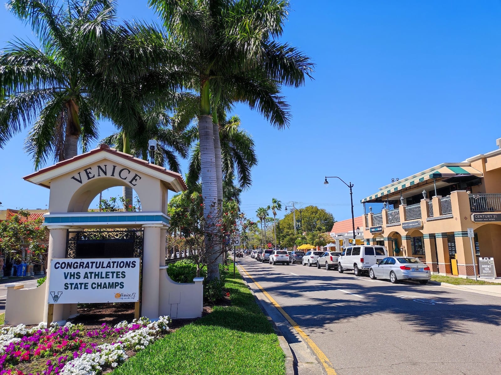 Century 21 Schmidt Real Estate