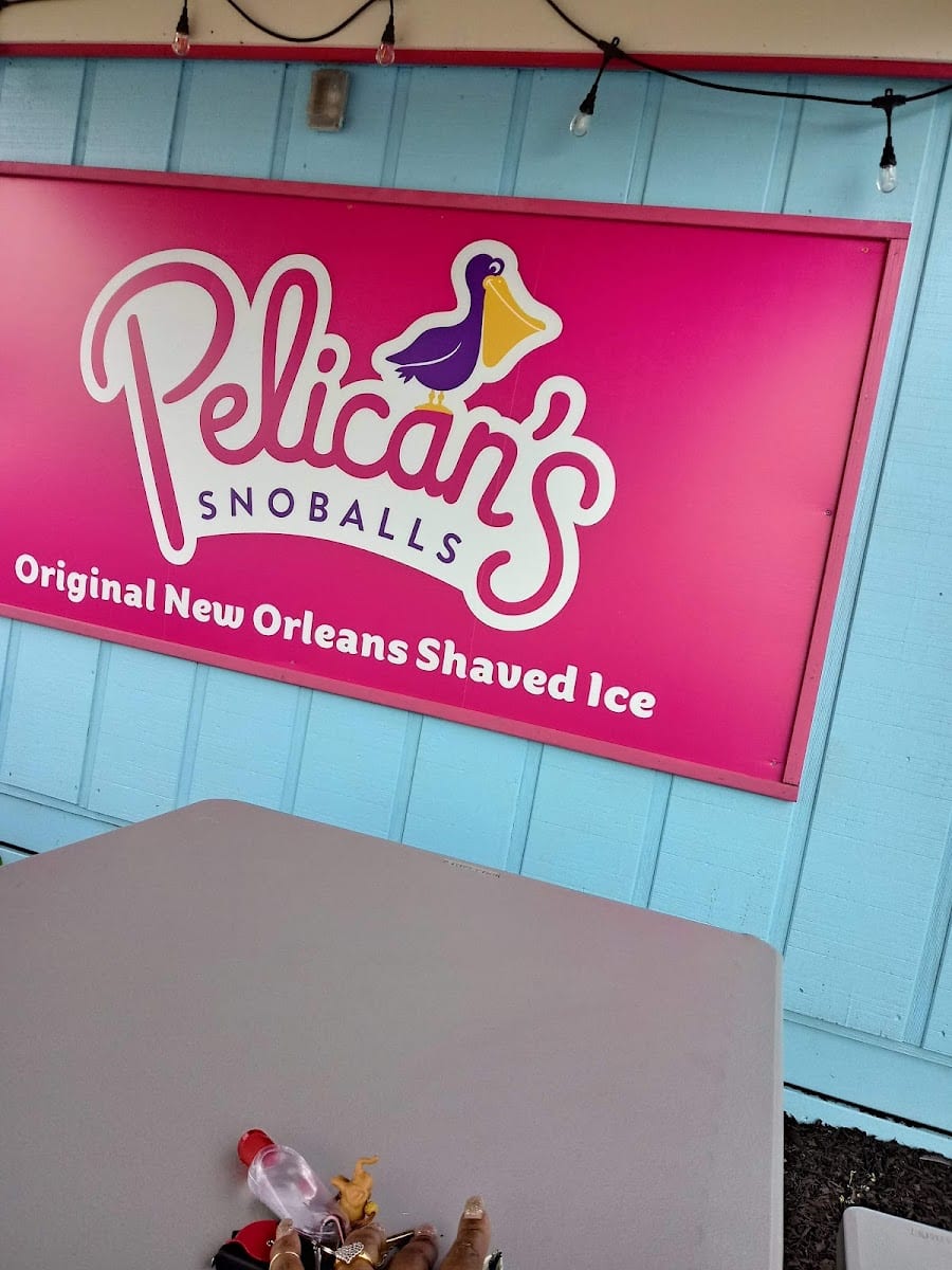 Pelican's SnoBalls - Anderson, photo 2