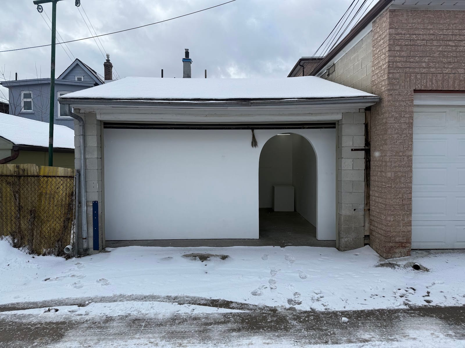 Parlour Gallery, photo 2