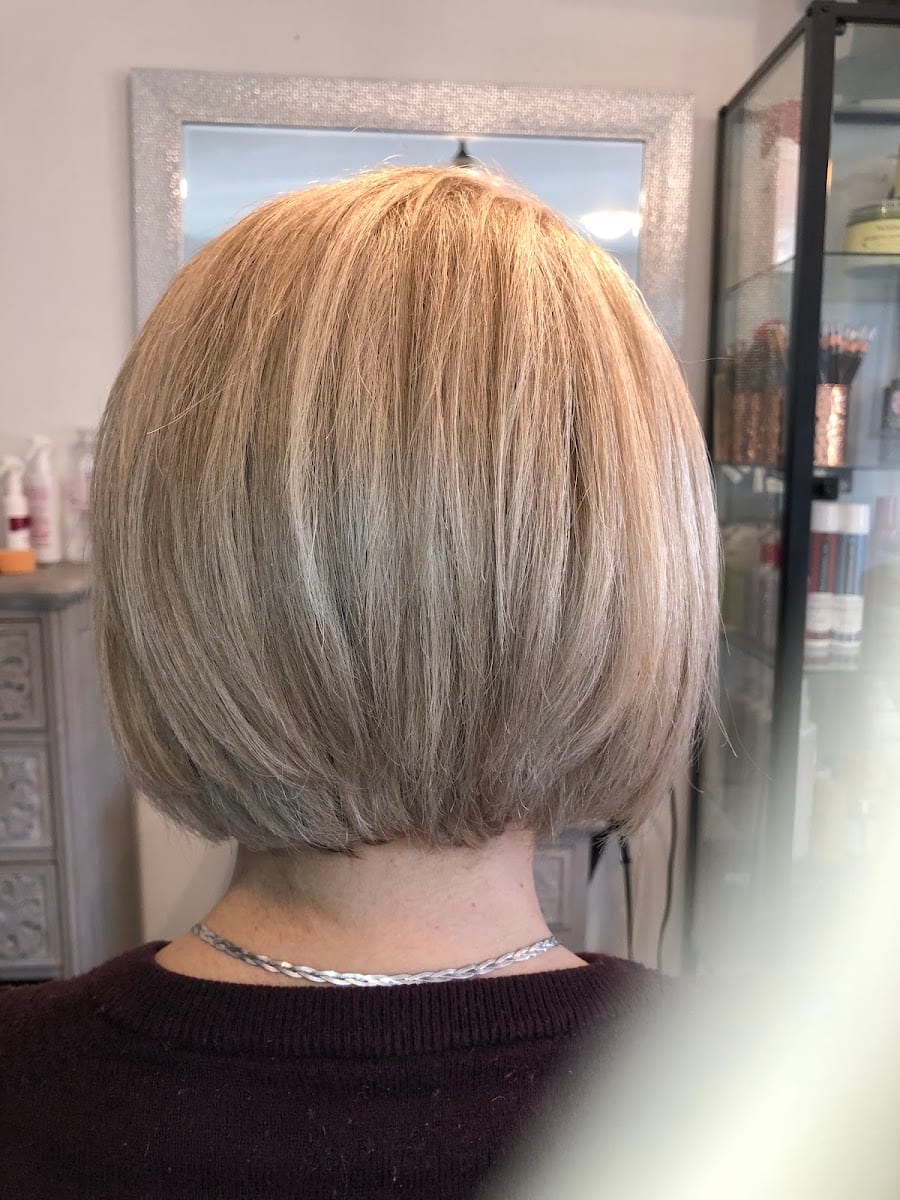Mina Salon and Spa