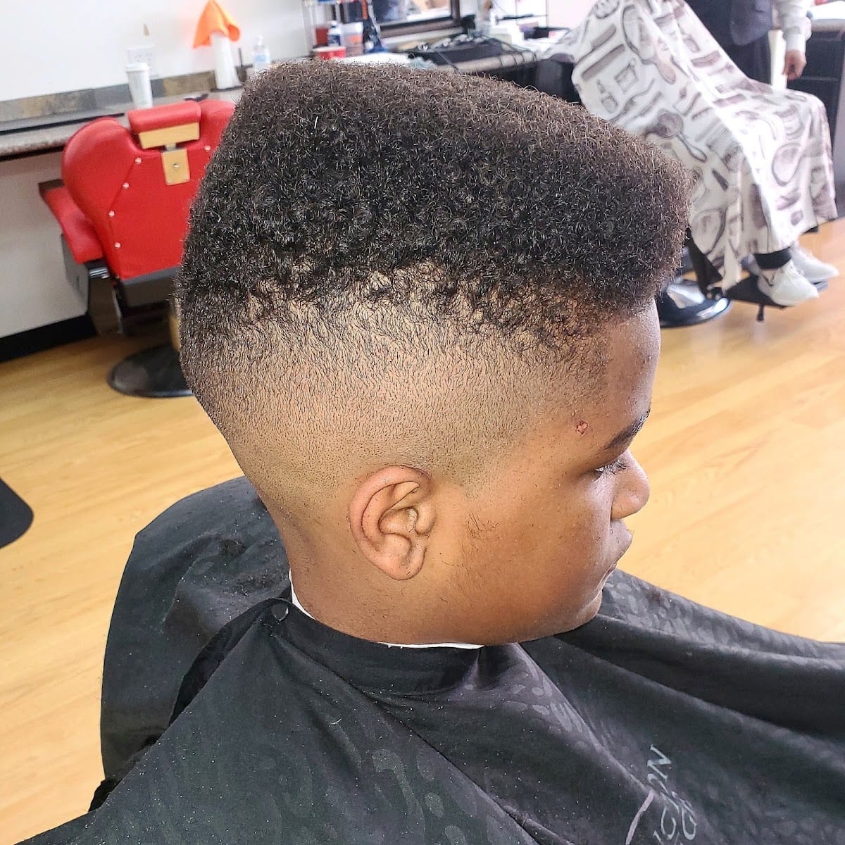 Clippers & Shears@ Above the Rest Barbershop and Beauty Salon, photo 4