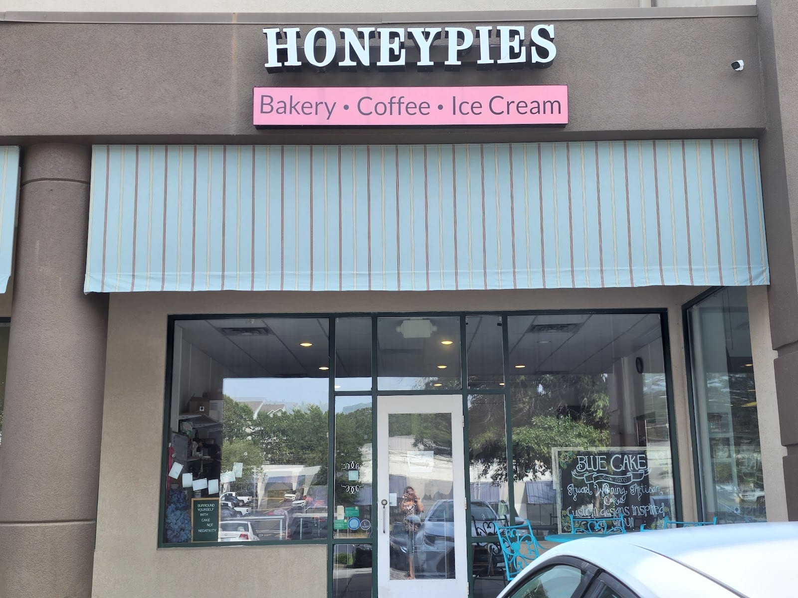 Blue Cake Honey Pies at Bowman, photo 2