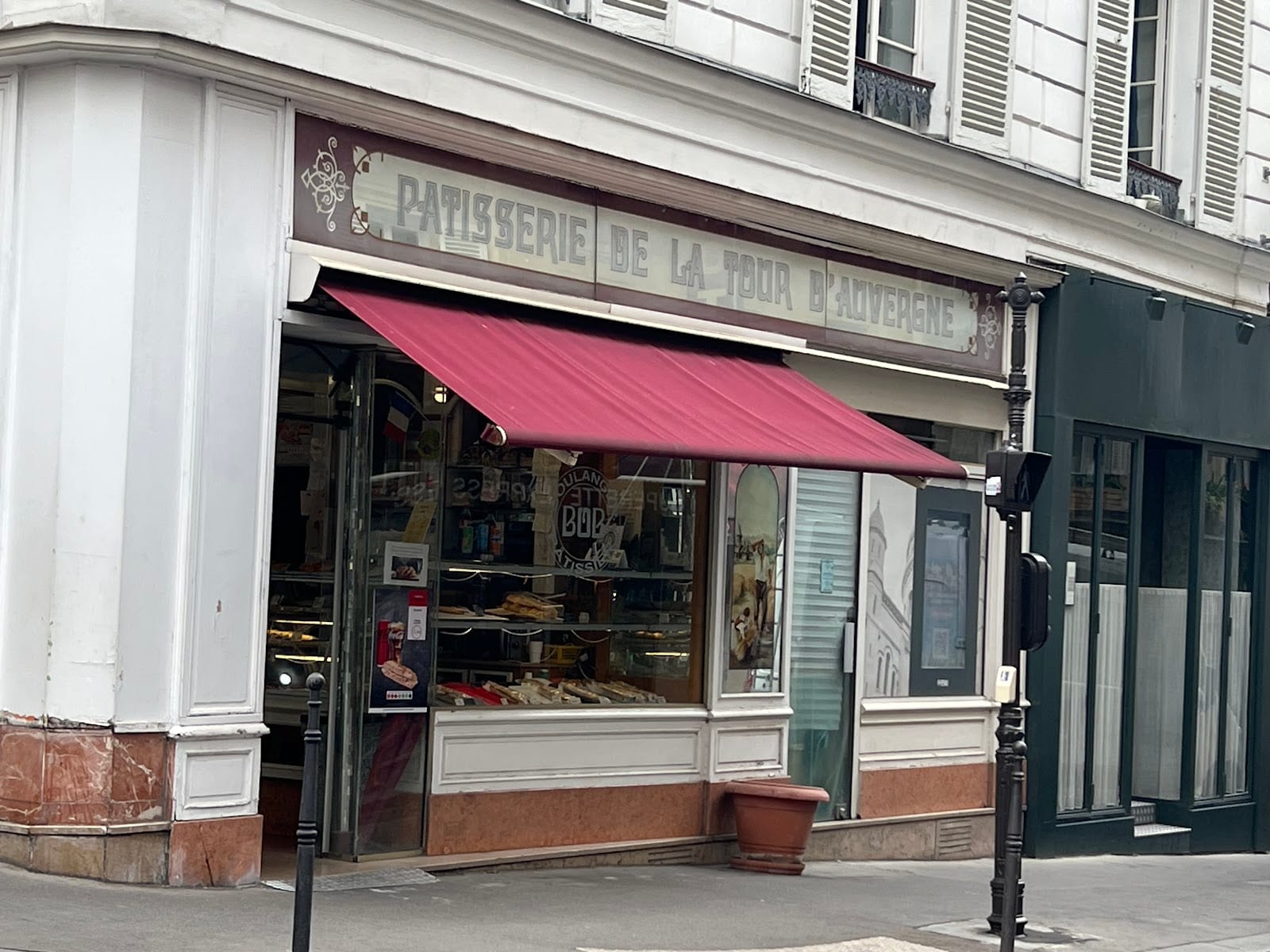 Patisserie De La Tour D'Auvergne