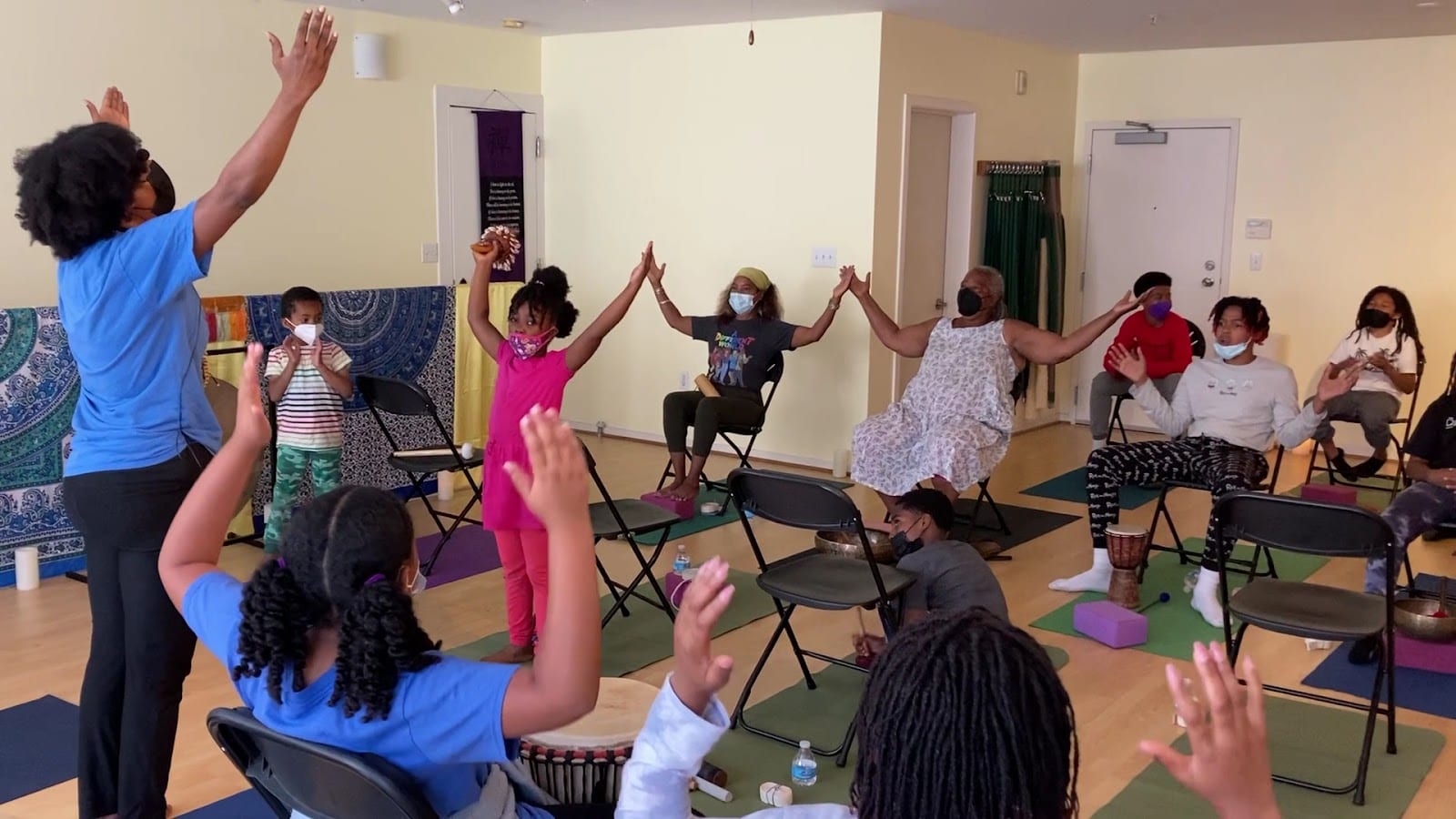 Armando Luna Yoga, photo 2