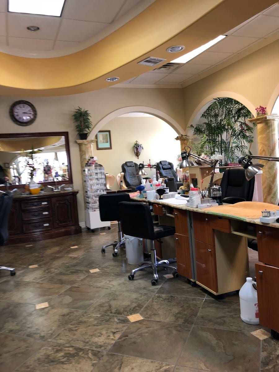 Heights Salon