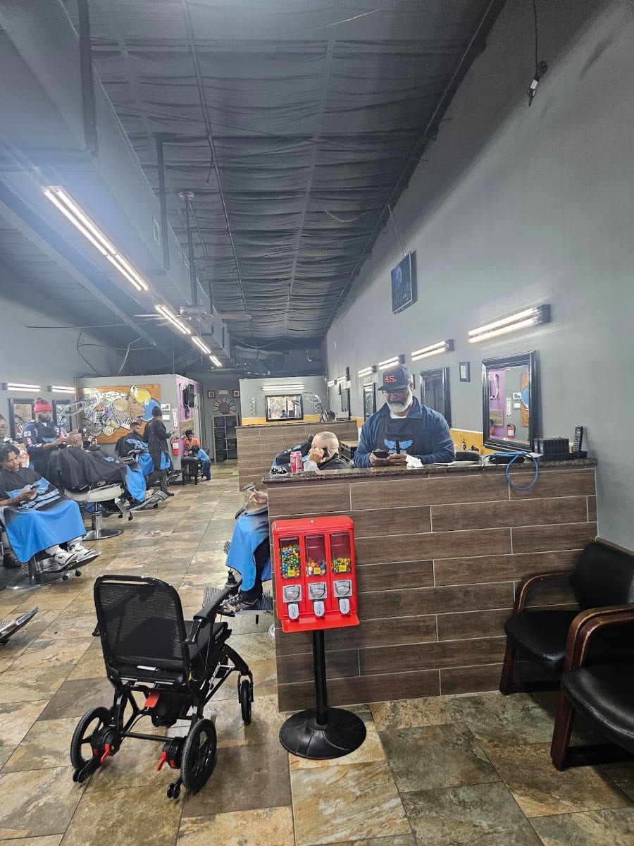 Above The Rest Barber and Beauty Salon LLC, photo 4