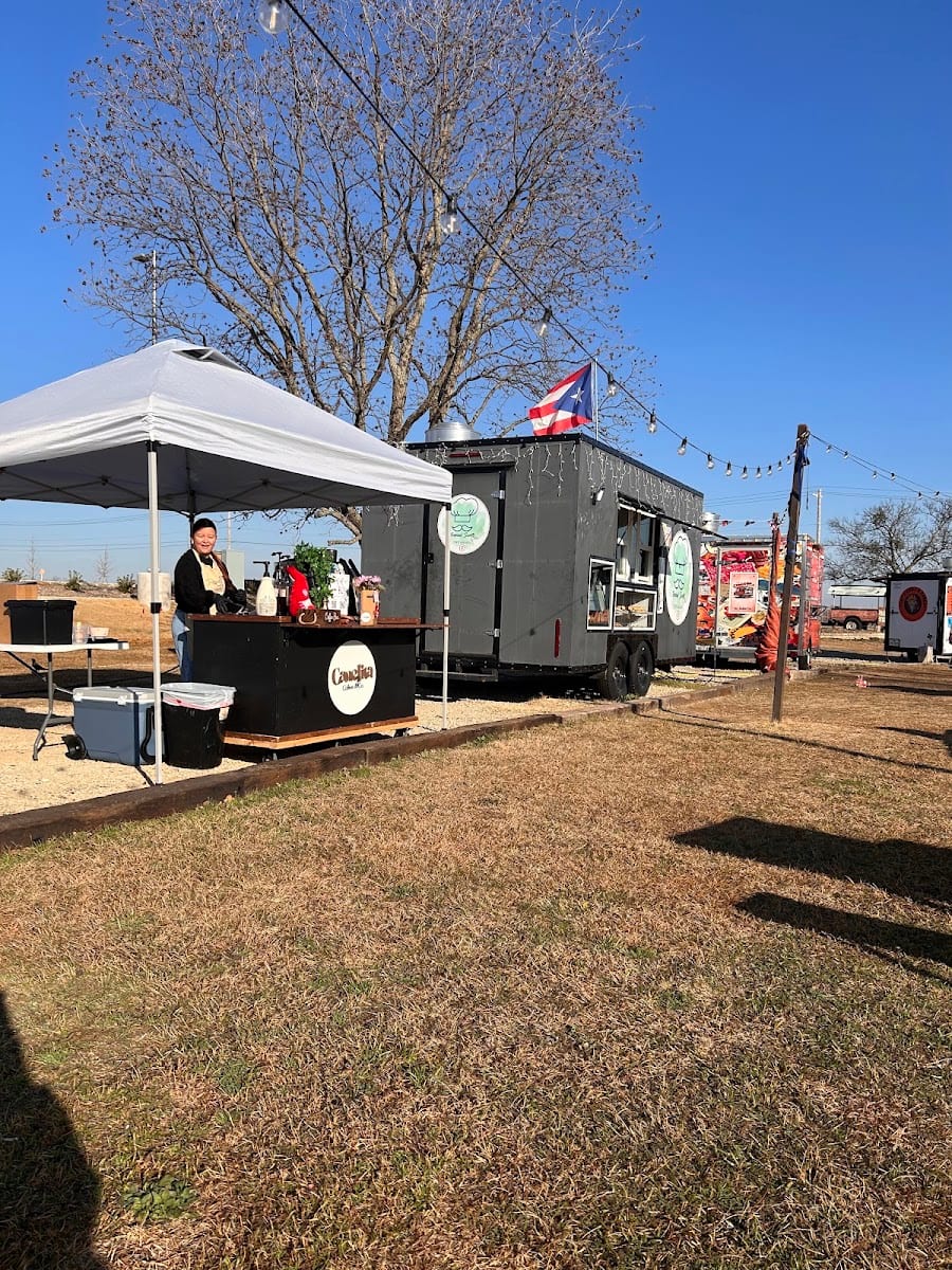 Spring Hill Food Trucks at The Peanut Gallery, photo 3