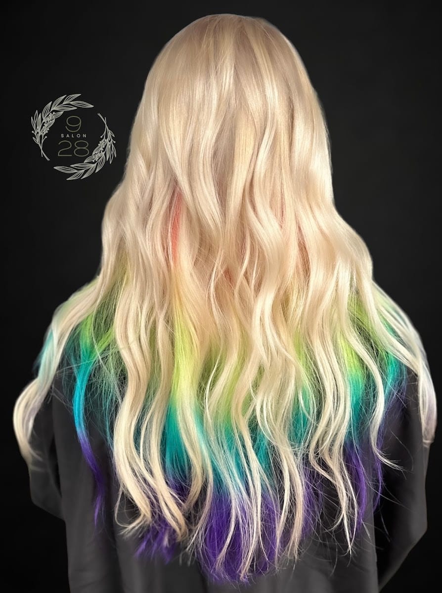 9/28 Salon - Angie Miller, photo 2
