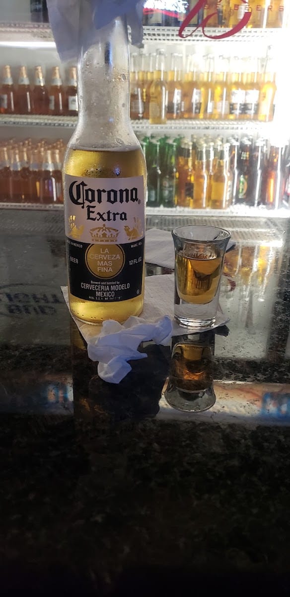 Tenampa Inn Sports Bar