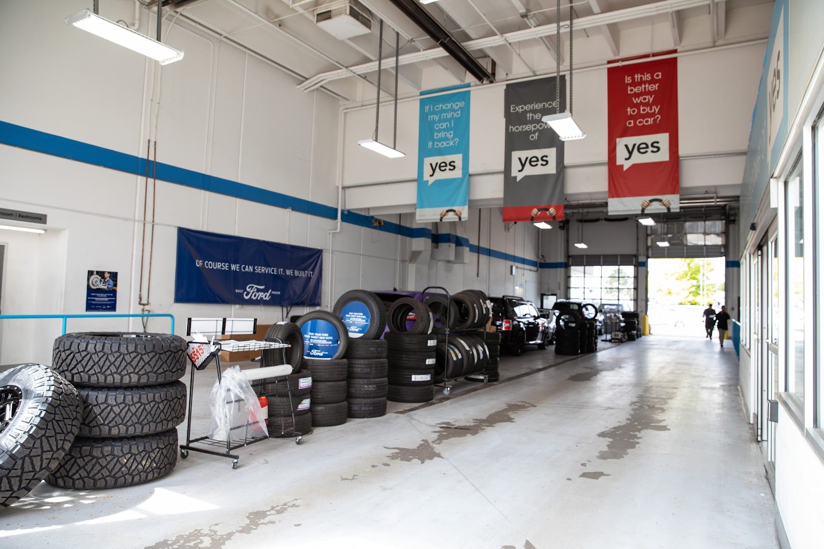 AutoNation Ford Arapahoe Service Center, photo 4