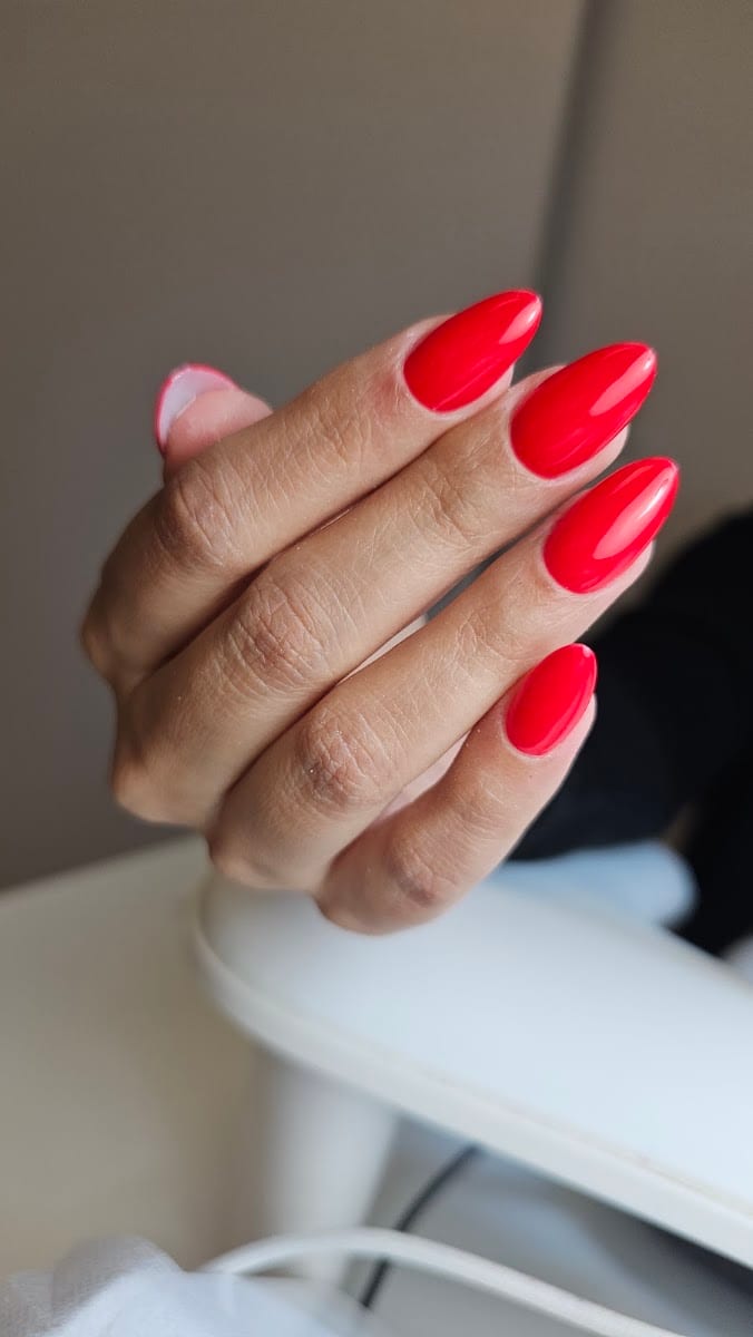 Anadzhy Nails (Russian Hard Gel Manicure & E-File Pedicure)
