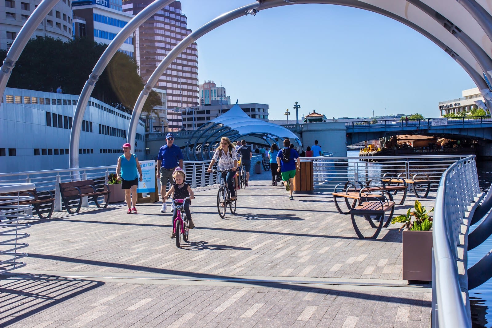 Tampa Riverwalk, photo 2