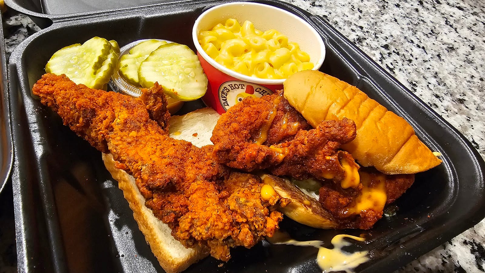 Dave's Hot Chicken, photo 2