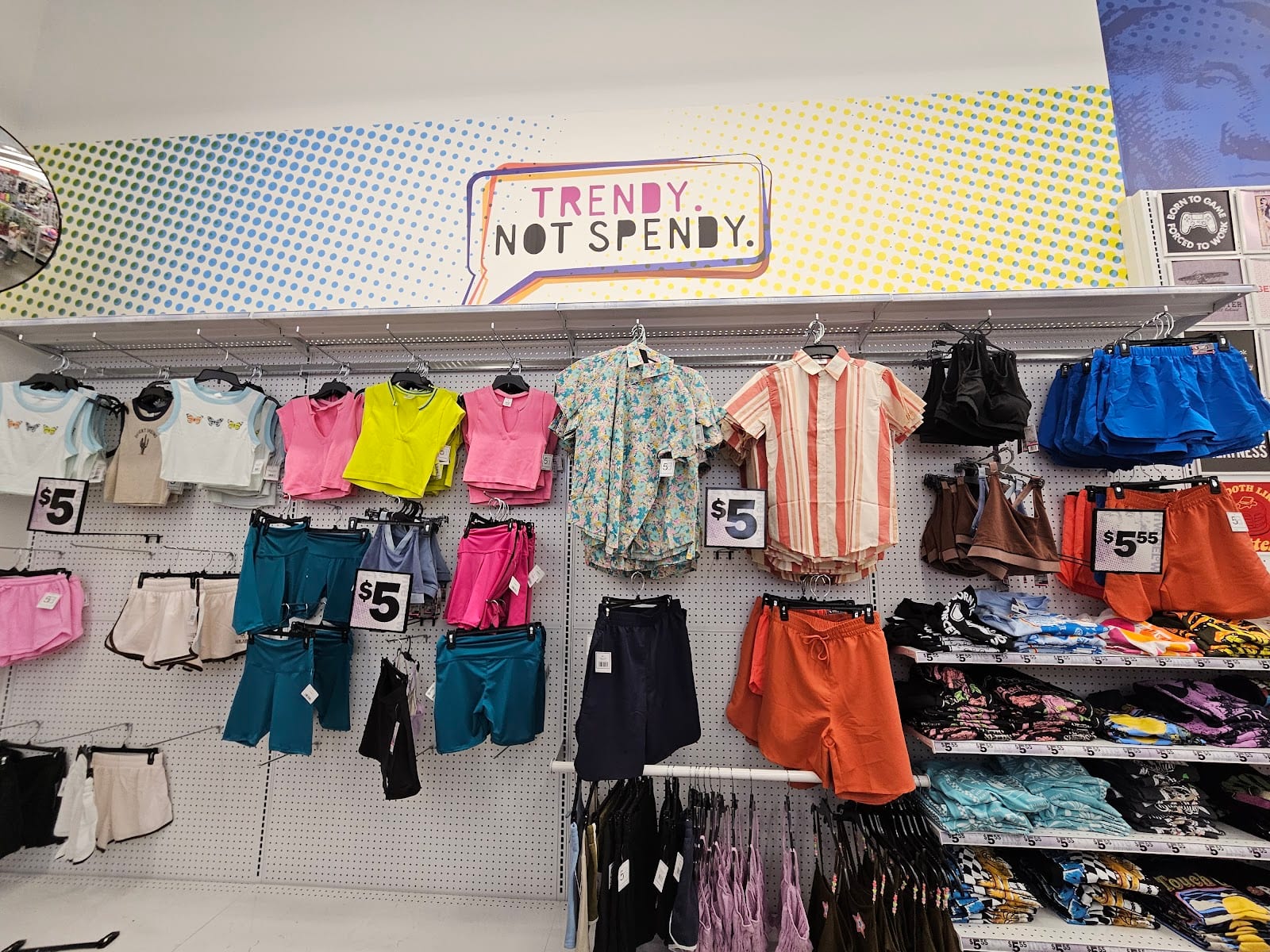 Five Below, photo 3