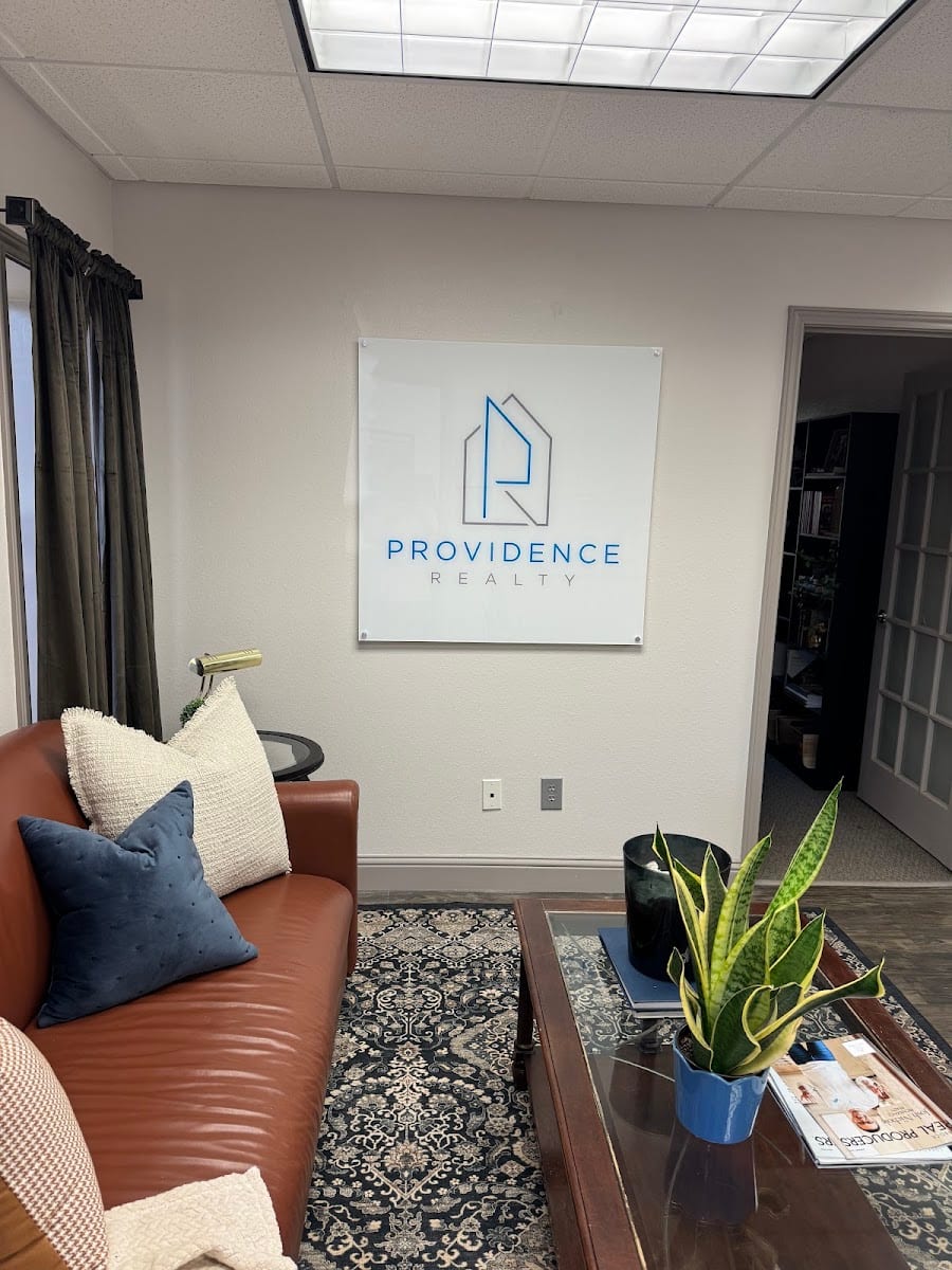 Providence Realty, photo 2