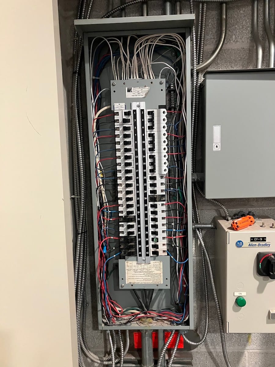 PowerLink Electric, photo 2