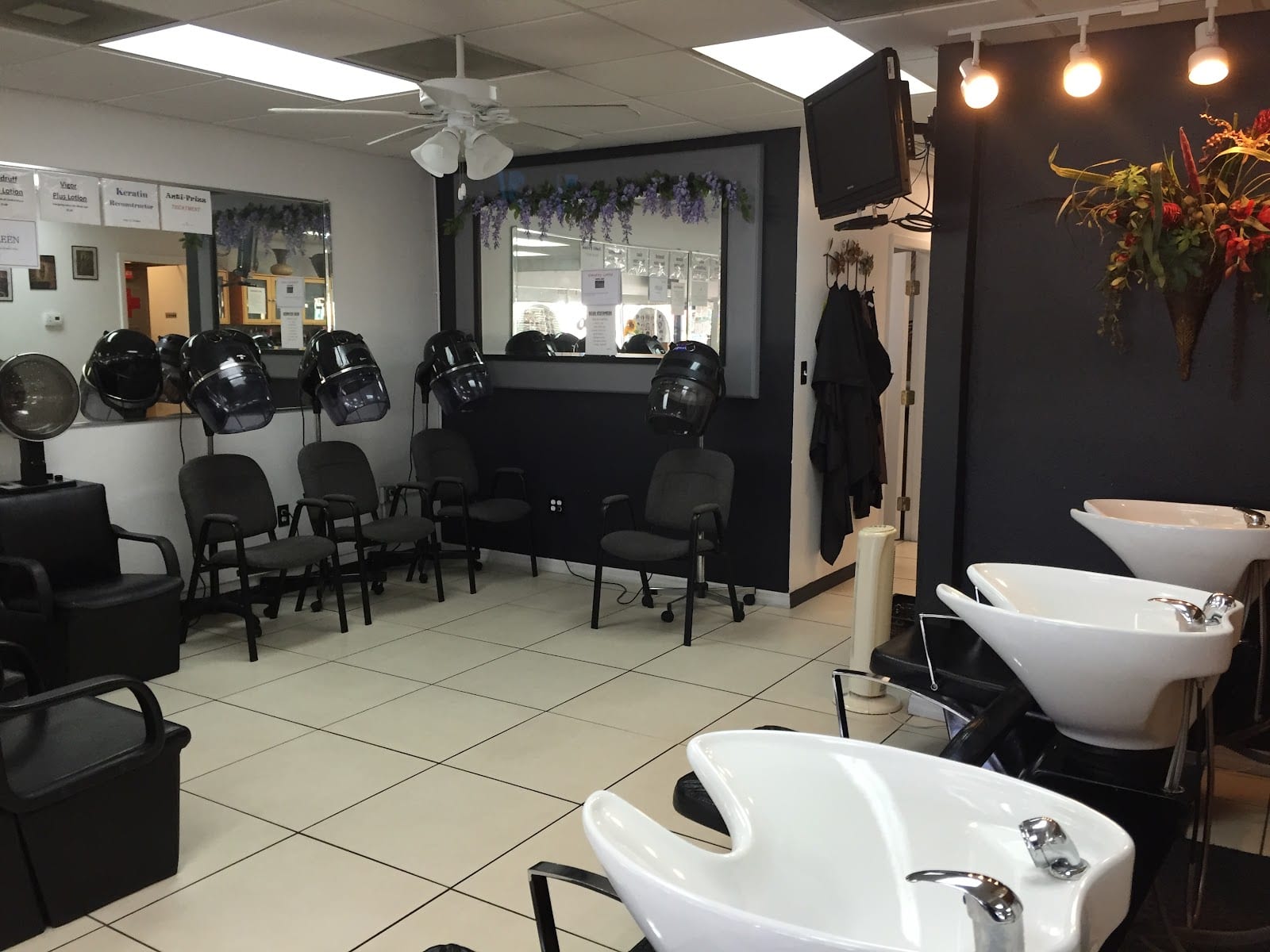 Shampoo Me Salon, photo 2