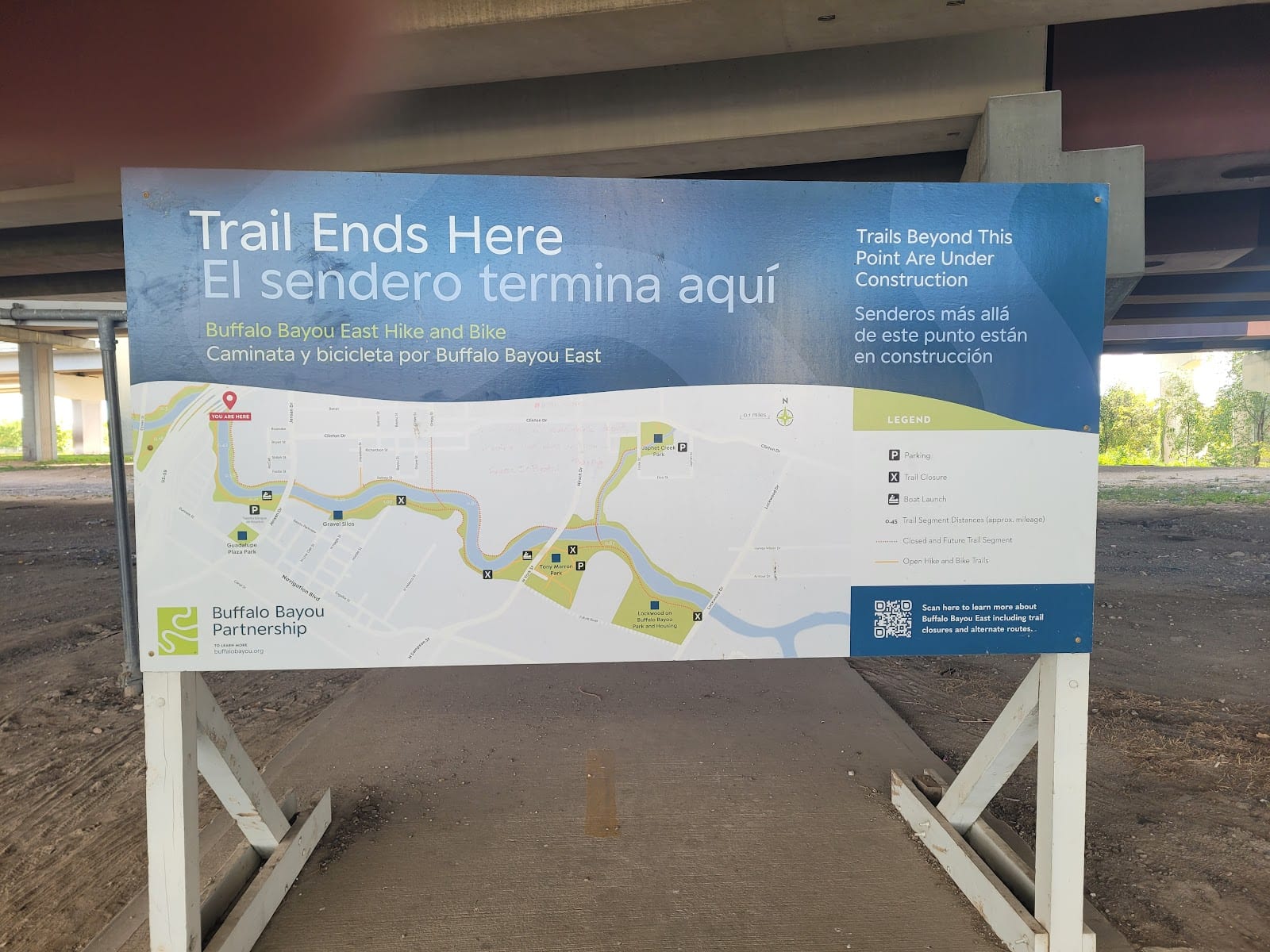 North Bank of Buffalo Bayou Bike Trail, photo 2