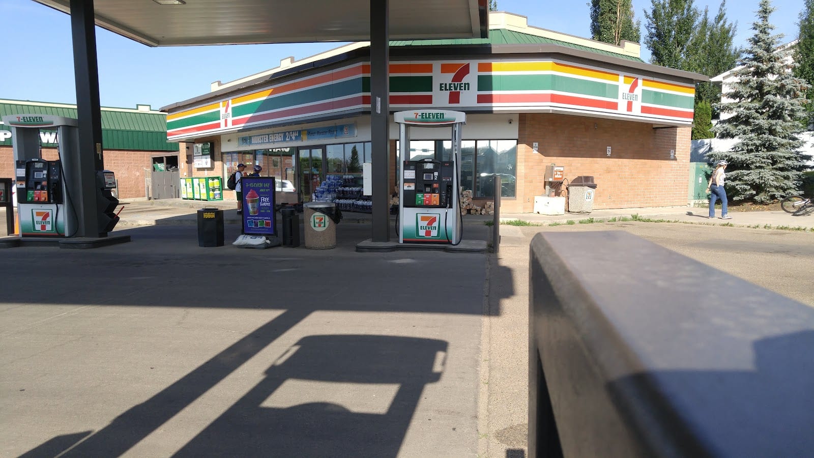 7-Eleven, photo 2