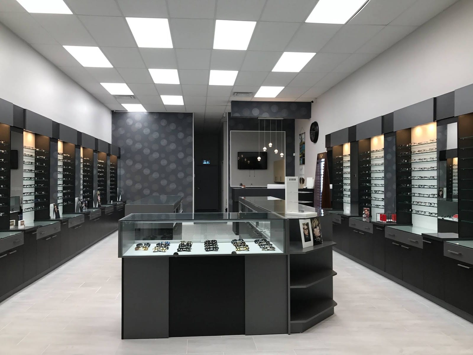 Royal Eyewear, photo 2