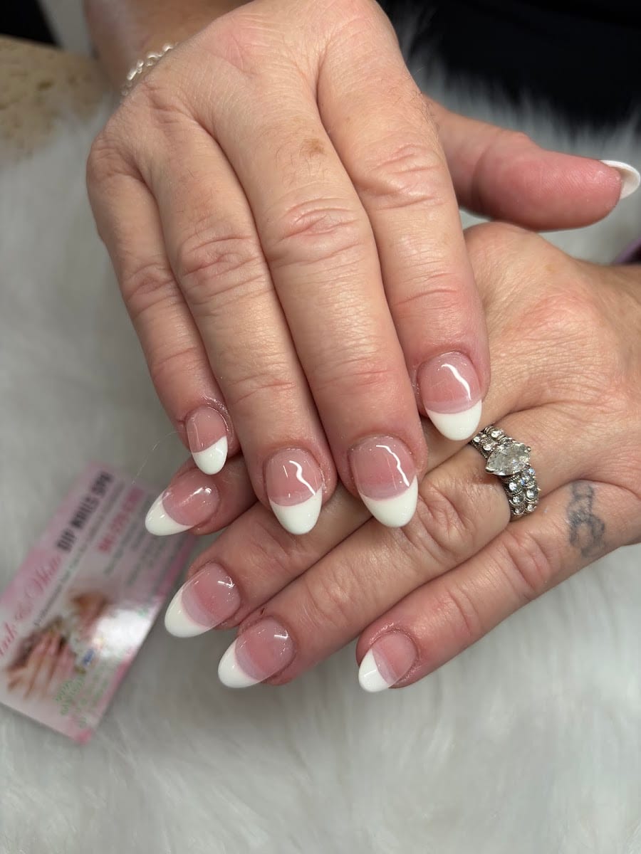 Pink & white dip nails spa, photo 3